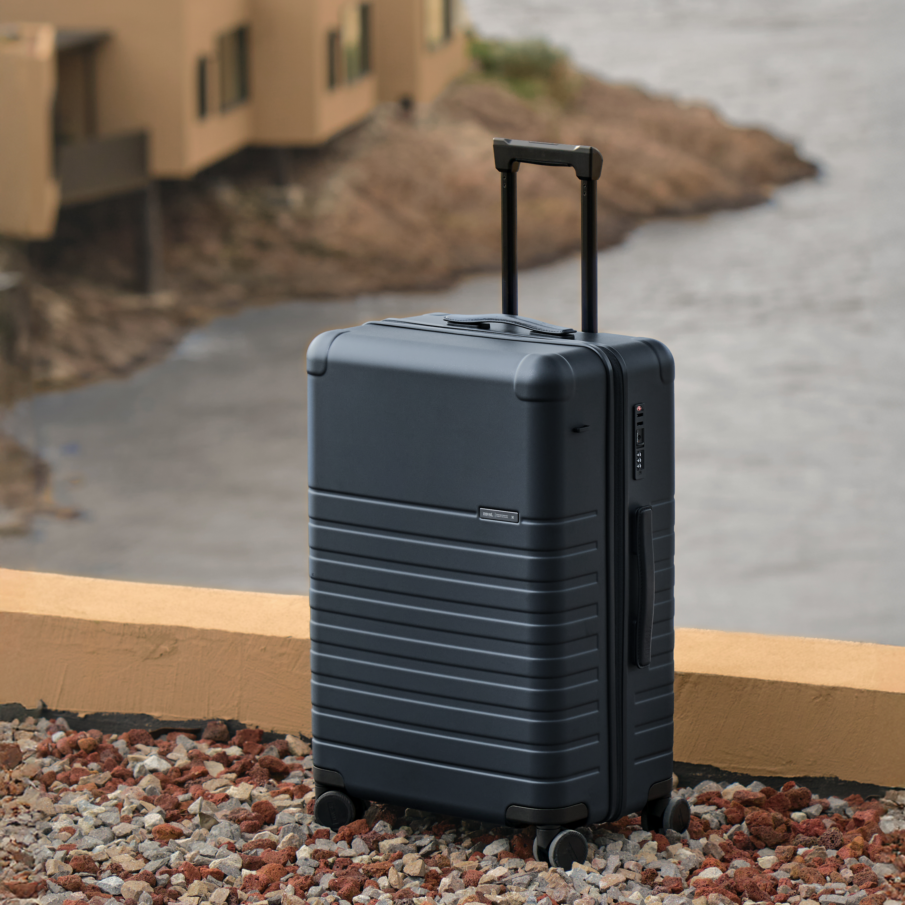 Essential Collection Suitcase Navy Blue Trendportss