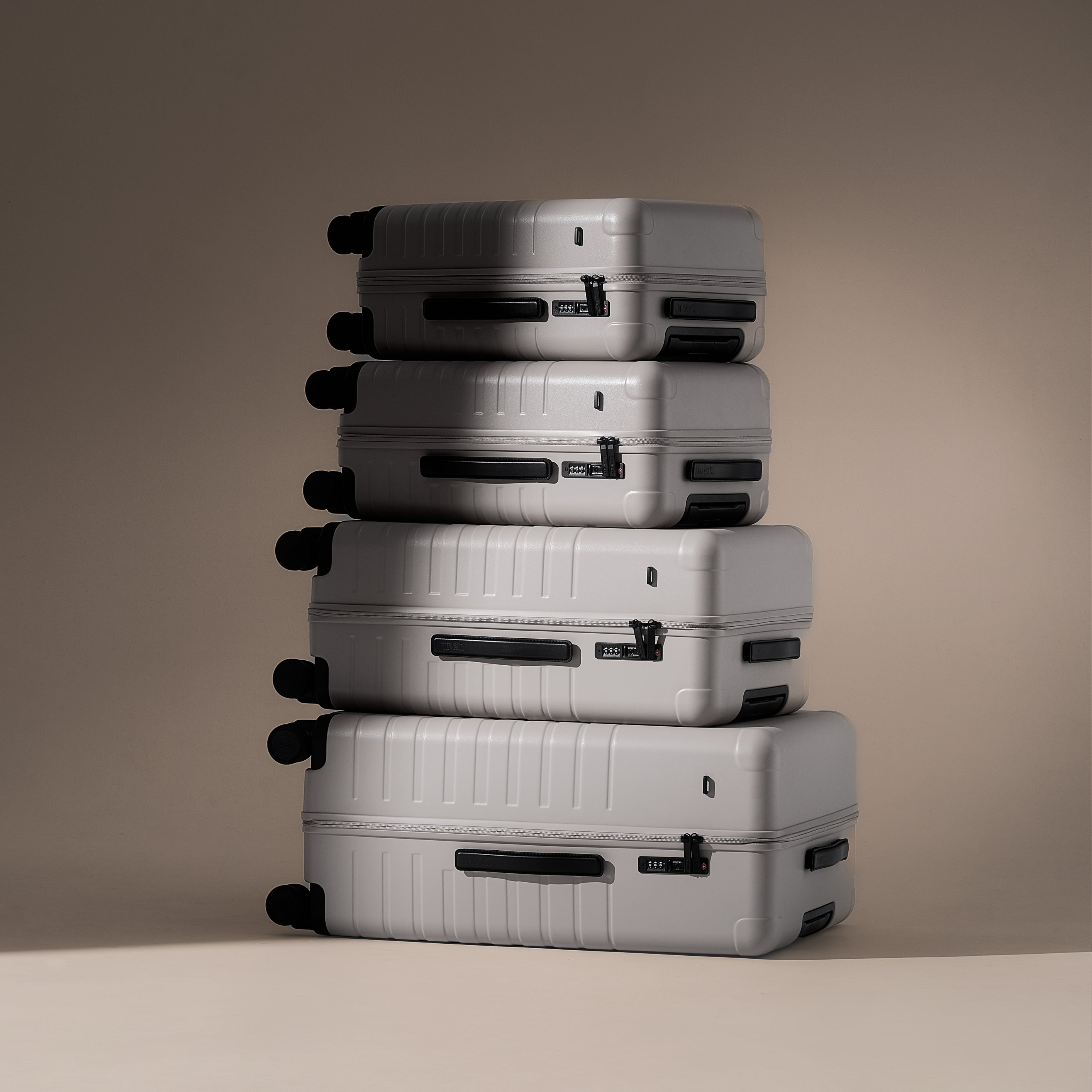 Essential Collection Suitcase Monica Sand Trendportss