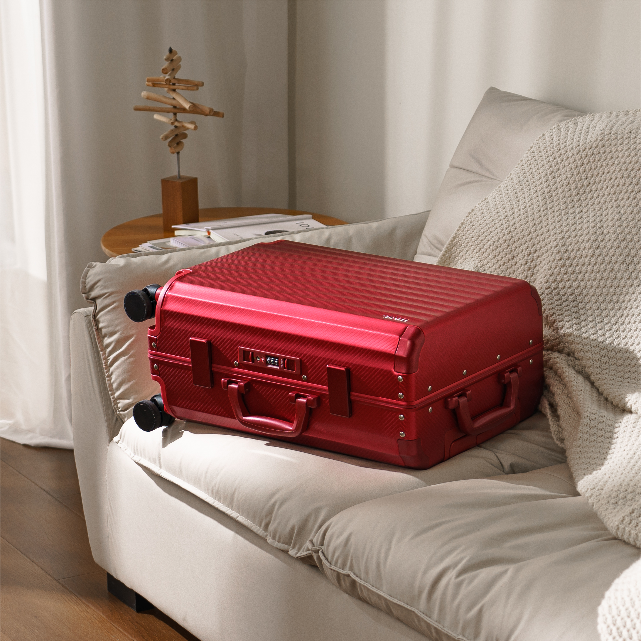 SPACE Aluminum Suitcase Red