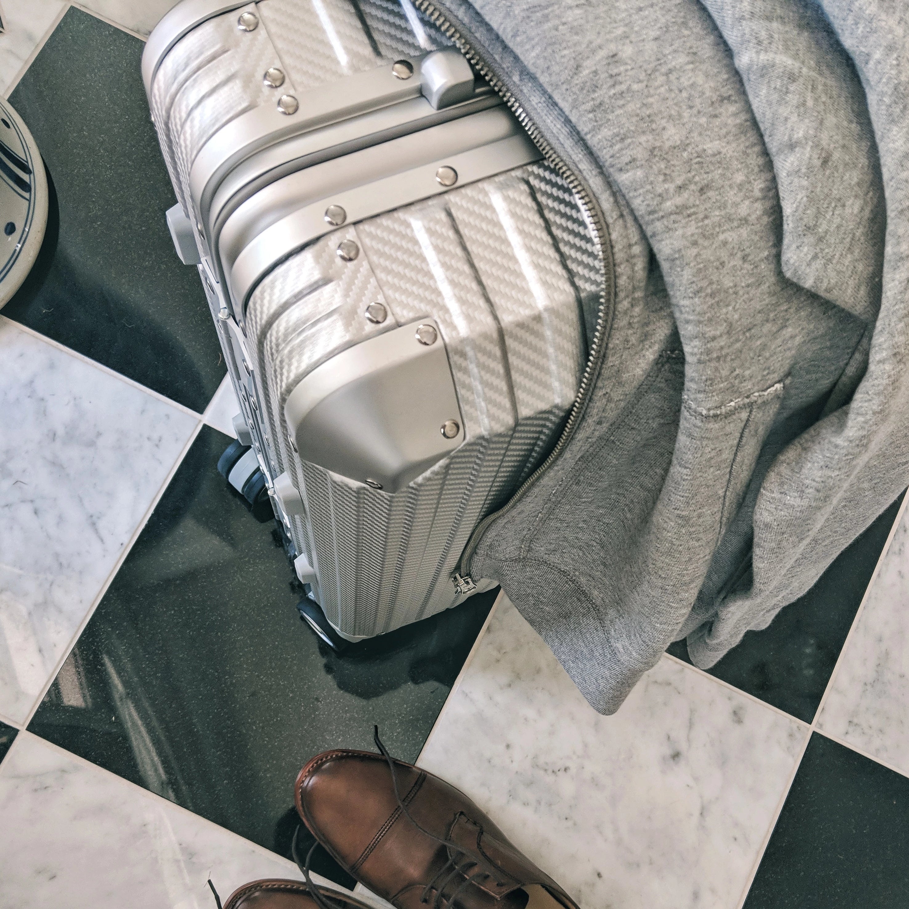 TREK Aluminum Suitcase Silver Trendportss