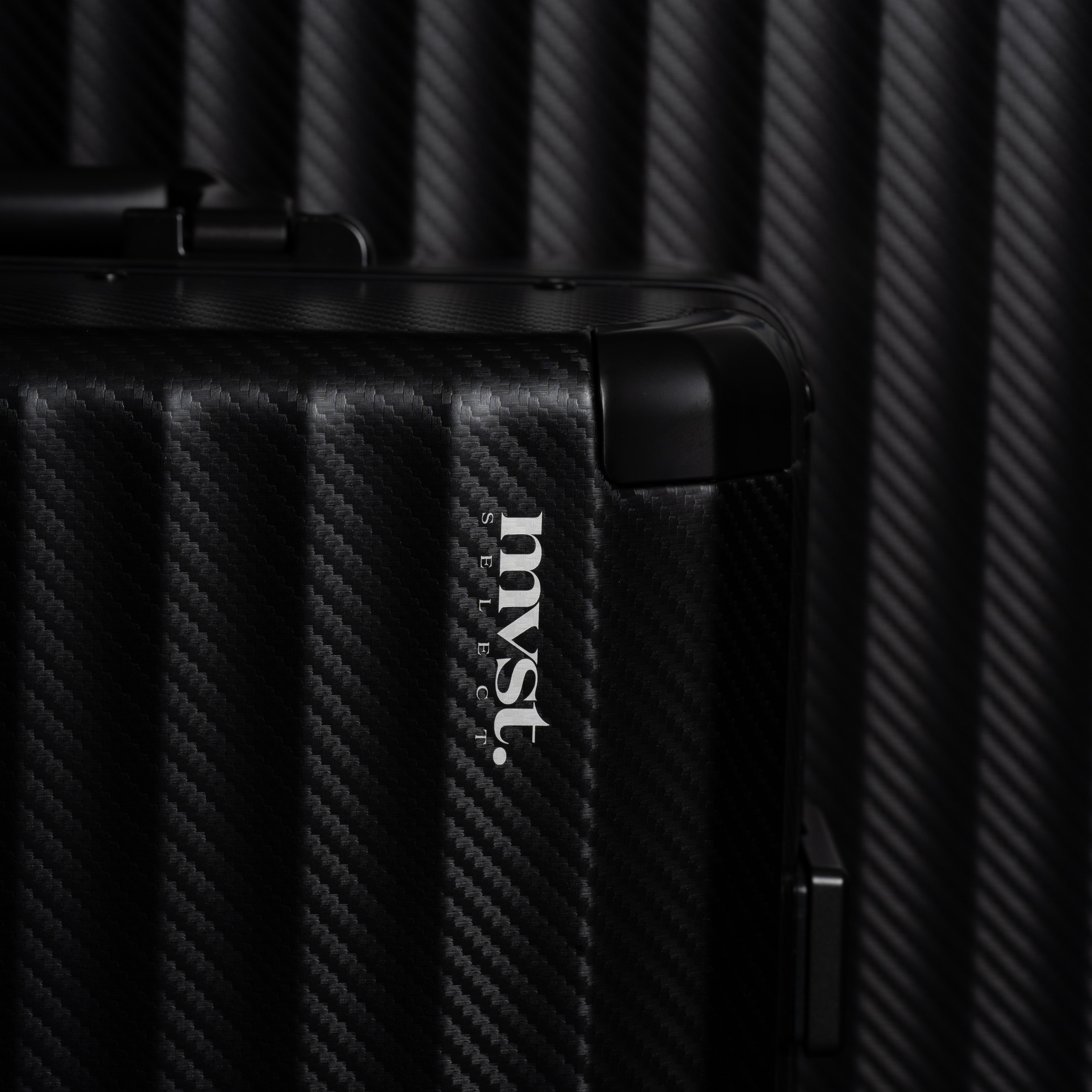 SPACE Aluminum Suitcase Black