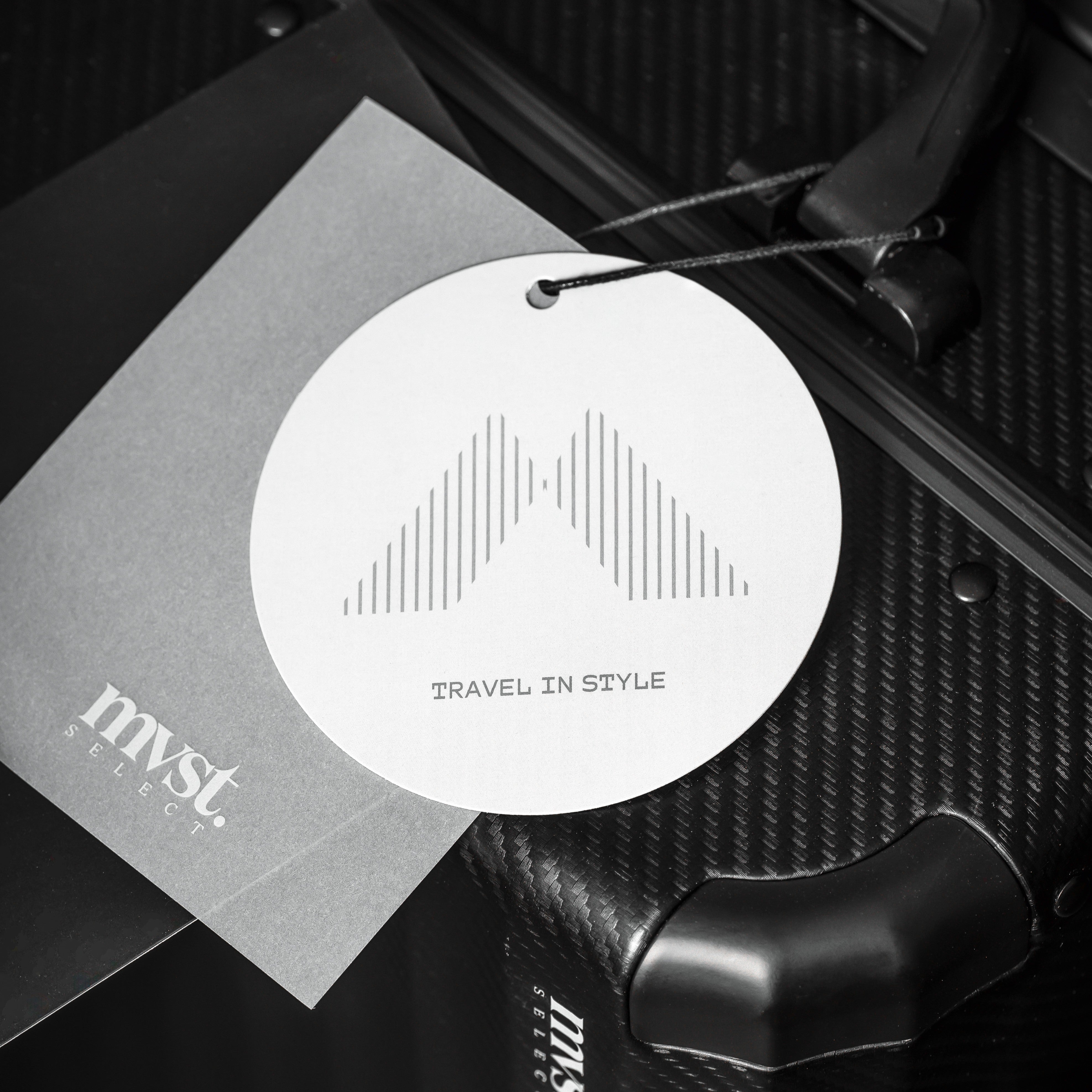 SPACE Aluminum Suitcase Black